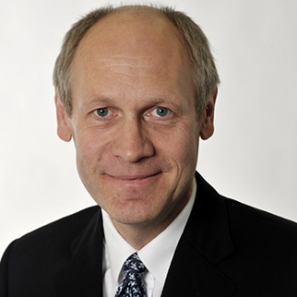 Dr. Hendrik Leber