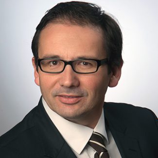 Gökhan Kula